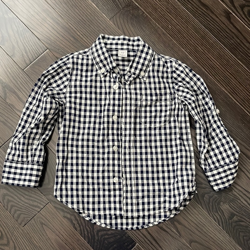 Gap boys button down shirt